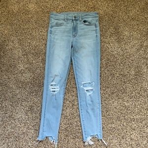 American Eagle size 6 skinny jean